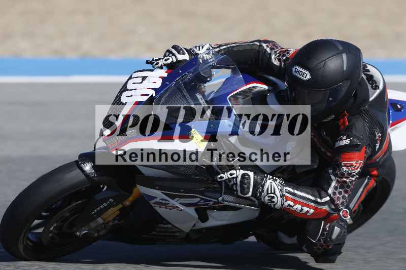 /Archiv-2024/02 29.01.-02.02.2024 Moto Center Thun Jerez/Gruppe schwarz-black/130